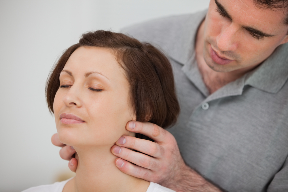 How to Get Rid of Neck Pain at Home - N8 Family Chiropractic